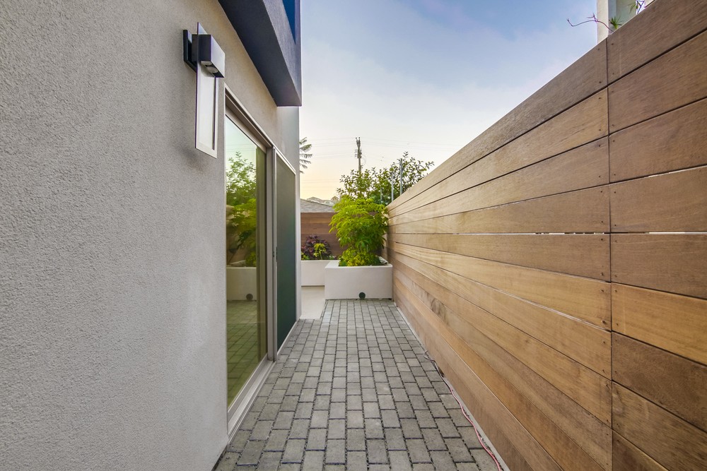 Virtual tour photo 49 of 118 for 3030 Jarvis St #15
