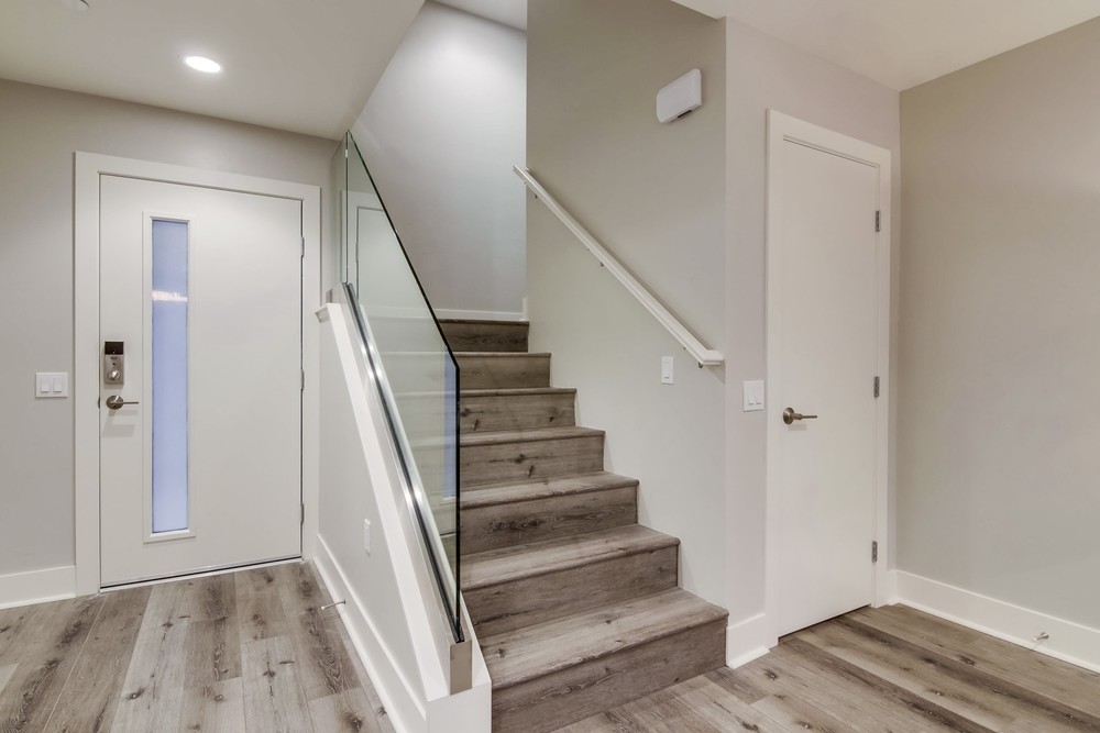 Virtual tour photo 56 of 118 for 3030 Jarvis St #15