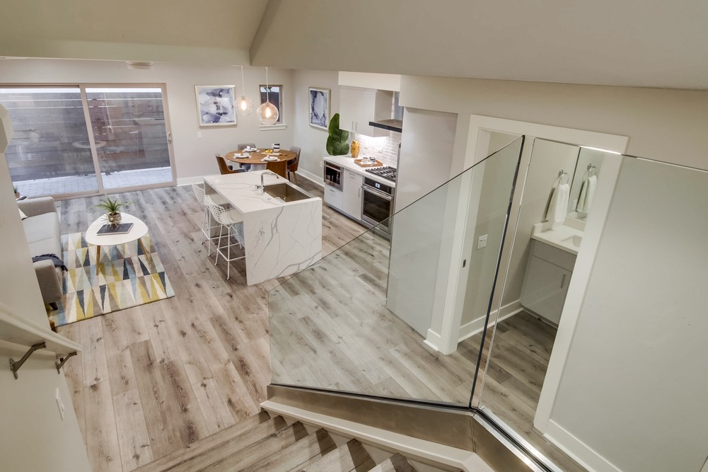 Virtual tour photo 57 of 118 for 3030 Jarvis St #15