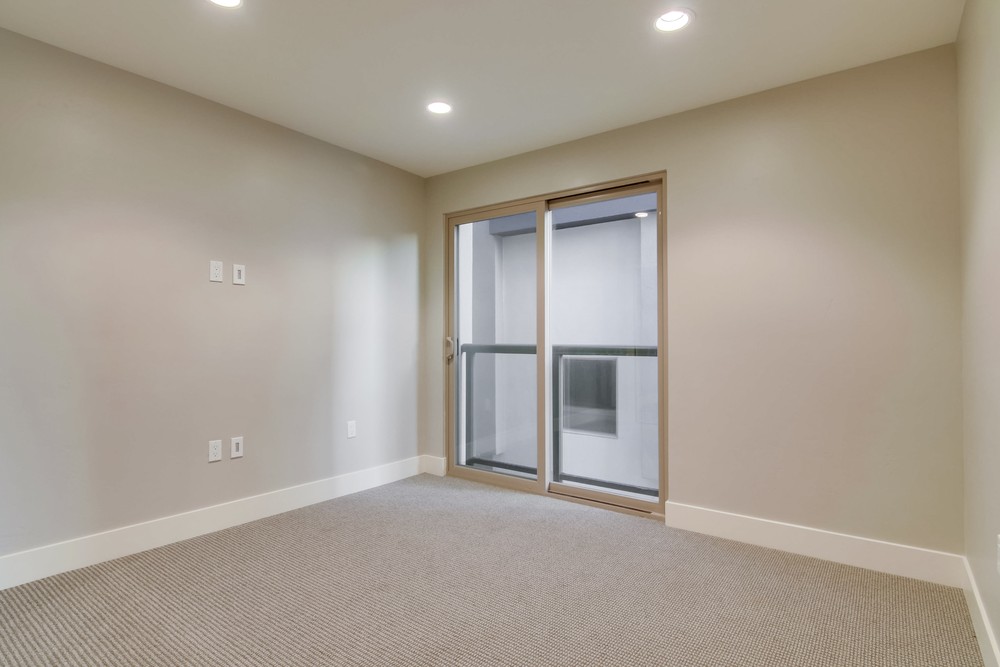 Virtual tour photo 58 of 118 for 3030 Jarvis St #15