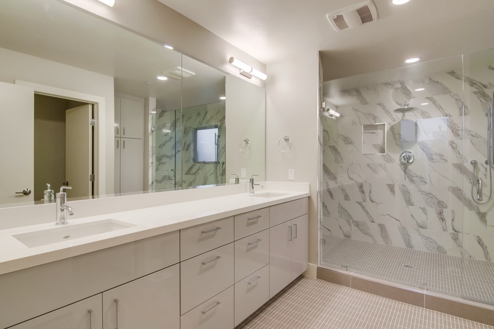 Virtual tour photo 78 of 118 for 3030 Jarvis St #15