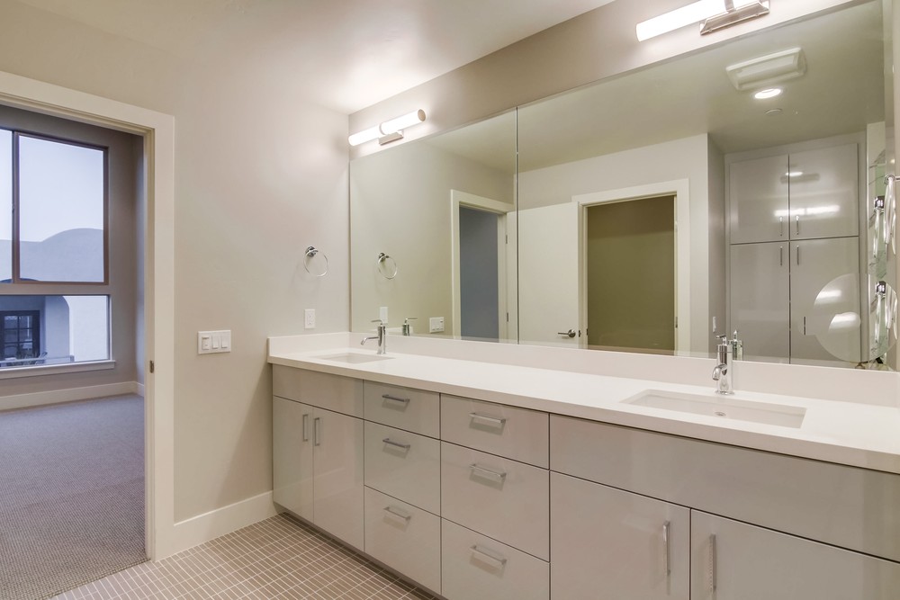 Virtual tour photo 83 of 118 for 3030 Jarvis St #15