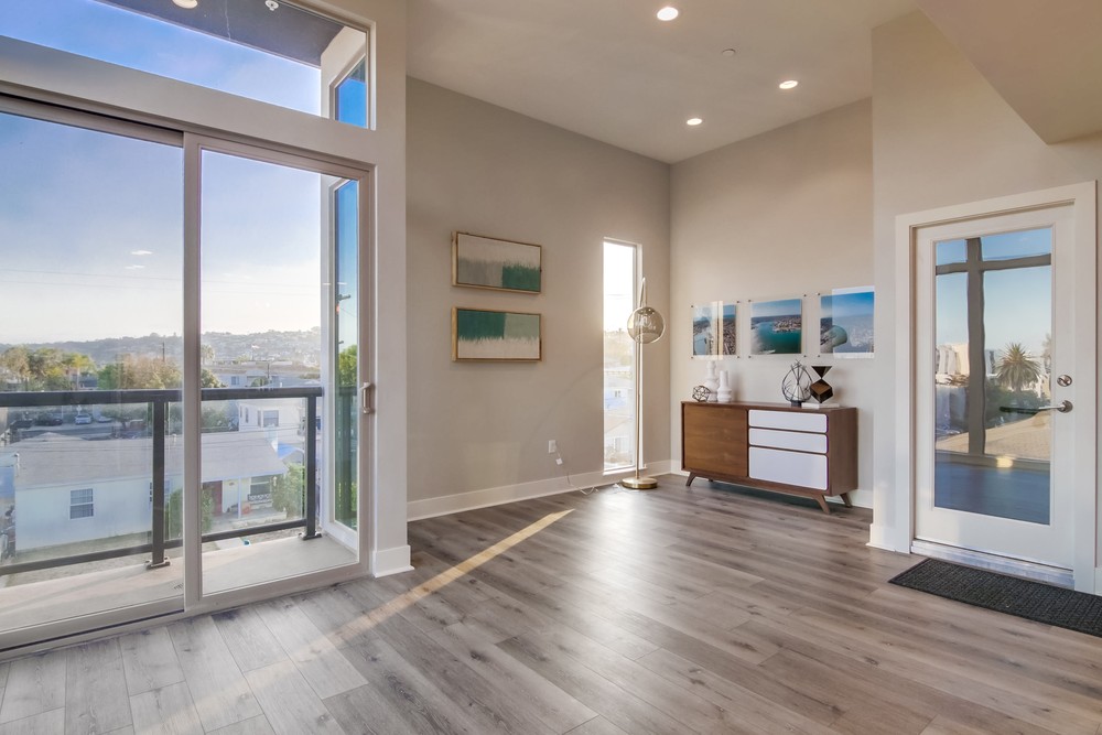 Virtual tour photo 99 of 118 for 3030 Jarvis St #15