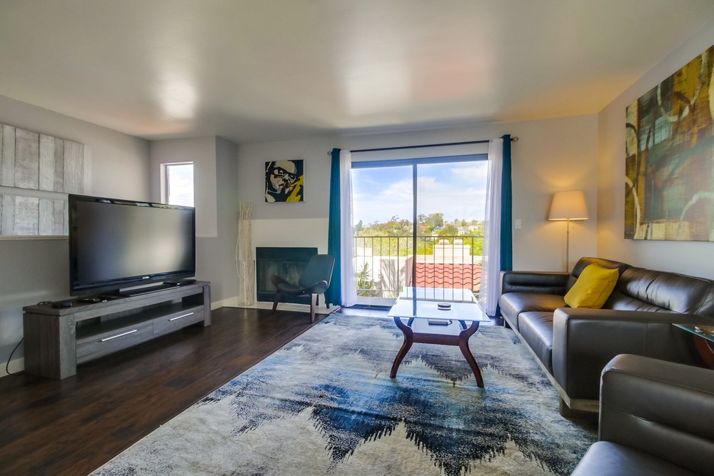 Virtual tour photo 10 of 40 for 3032 Horton Ave