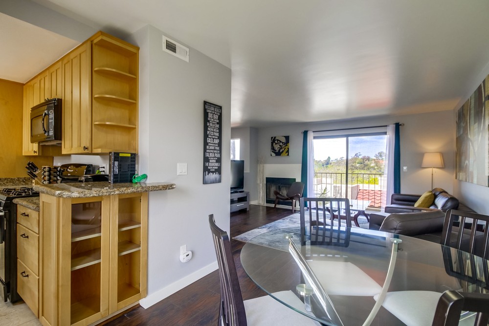 Virtual tour photo 16 of 40 for 3032 Horton Ave