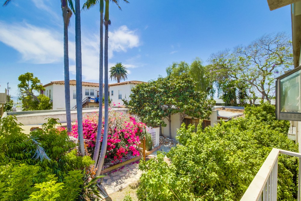 Virtual tour photo 37 of 40 for 3032 Horton Ave