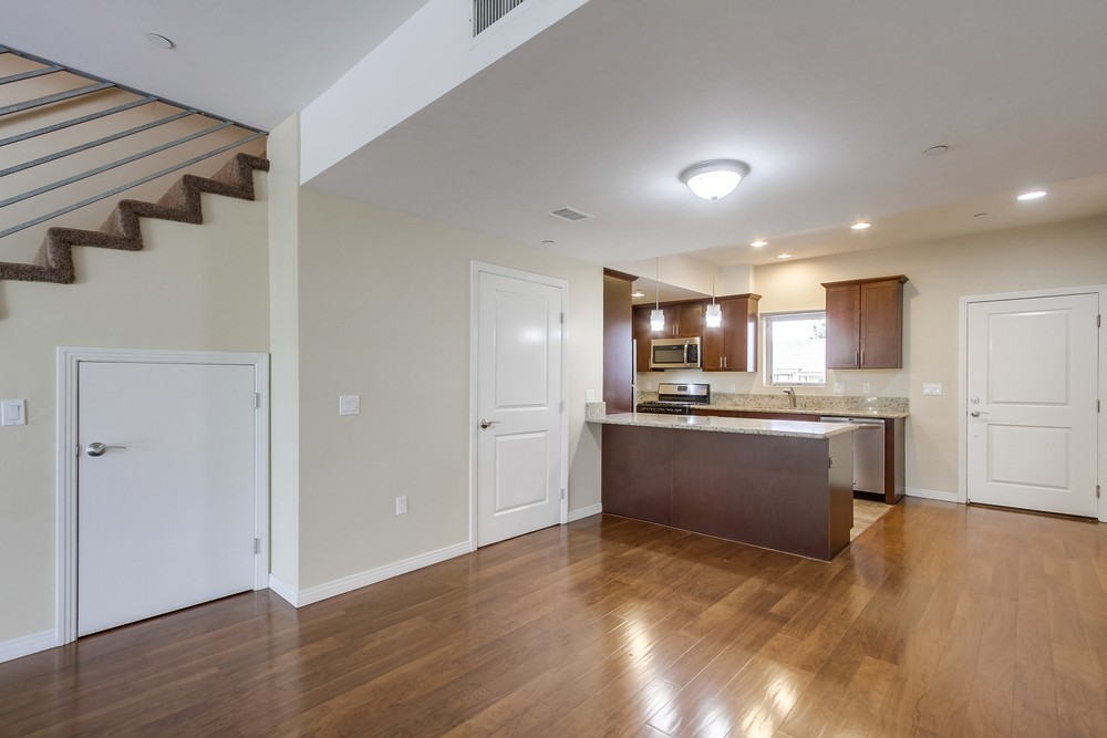 Virtual tour photo 16 of 66 for 3033 Adams Ave #2