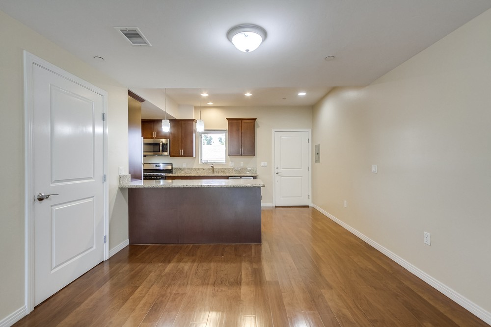 Virtual tour photo 18 of 66 for 3033 Adams Ave #2
