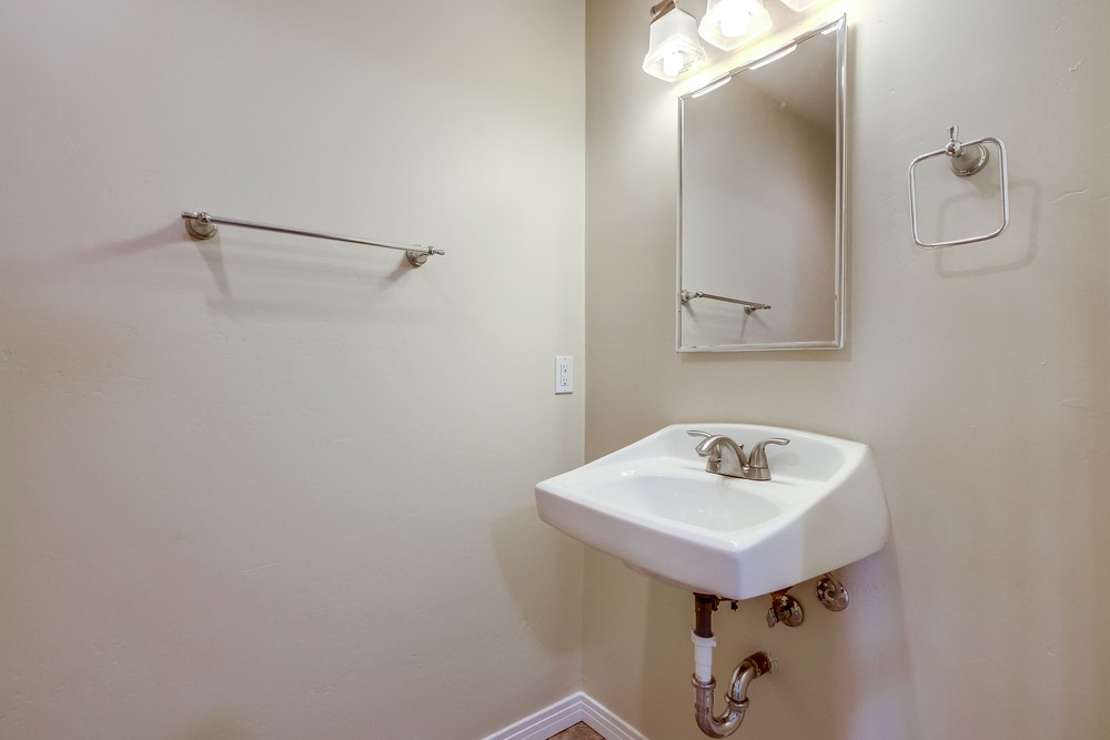 Virtual tour photo 25 of 66 for 3033 Adams Ave #2