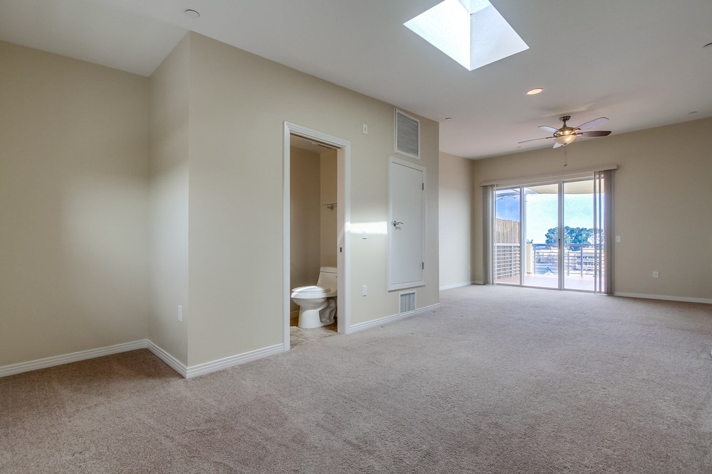 Virtual tour photo 31 of 66 for 3033 Adams Ave #2