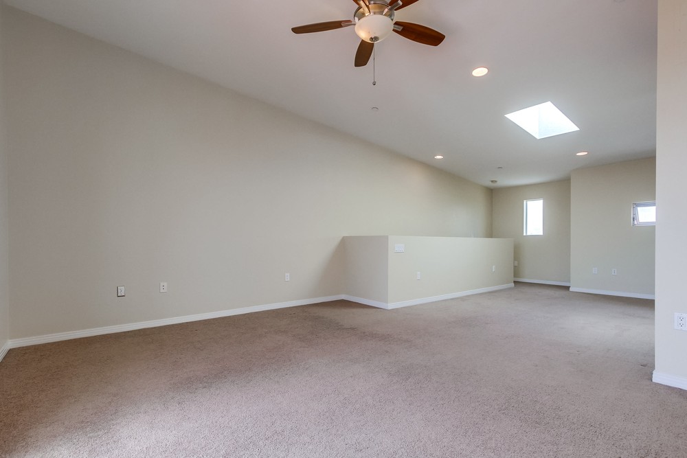 Virtual tour photo 33 of 66 for 3033 Adams Ave #2