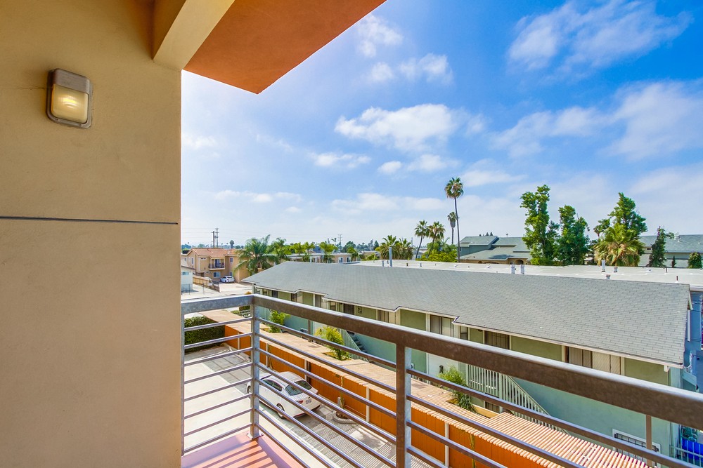 Virtual tour photo 53 of 66 for 3033 Adams Ave #2