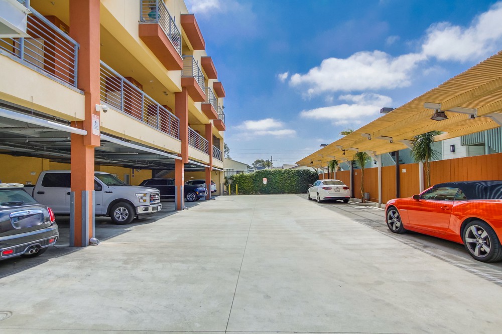 Virtual tour photo 65 of 66 for 3033 Adams Ave #2
