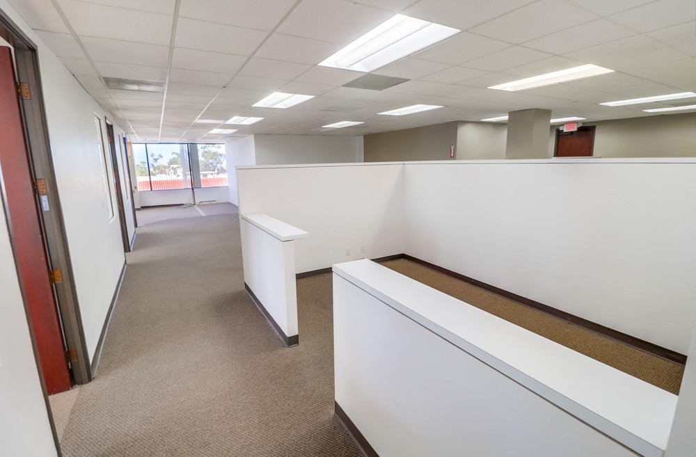 Virtual tour photo 25 of 60 for 3033 Fifth Ave #300