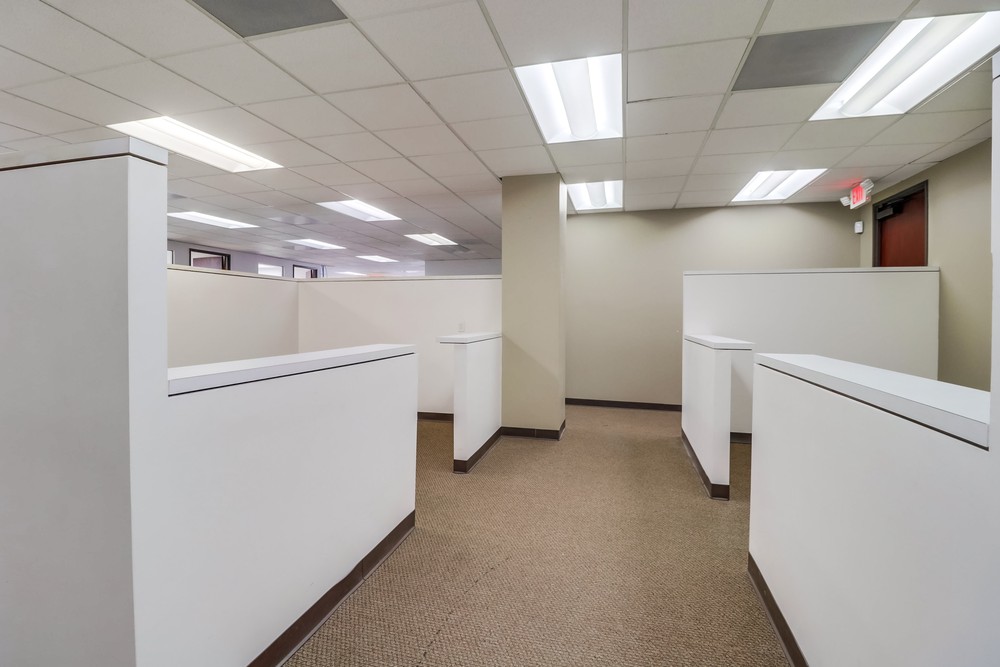 Virtual tour photo 28 of 60 for 3033 Fifth Ave #300