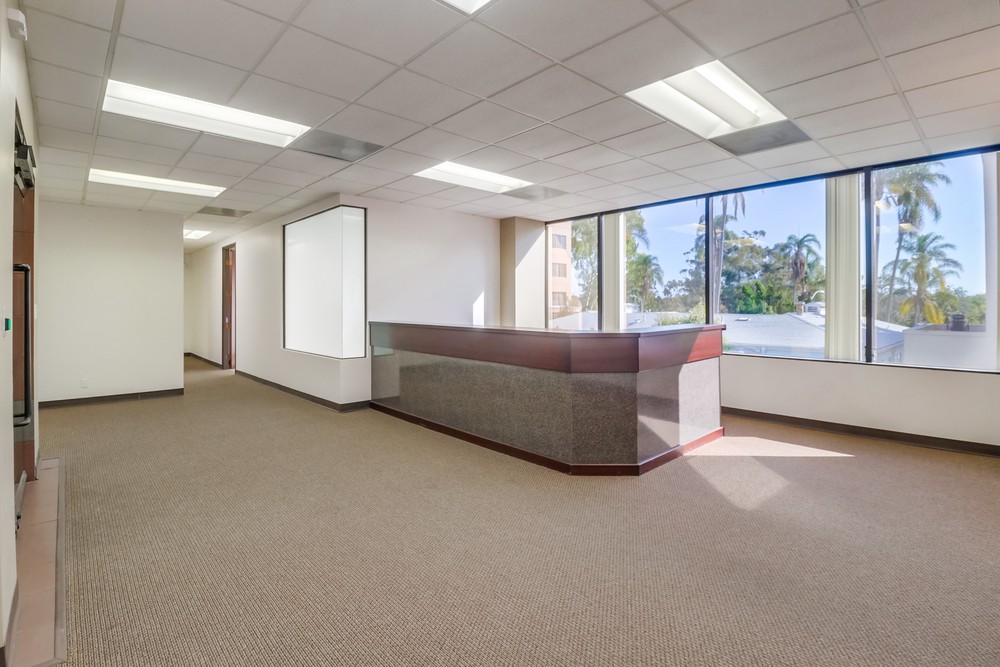 Virtual tour photo 33 of 60 for 3033 Fifth Ave #300