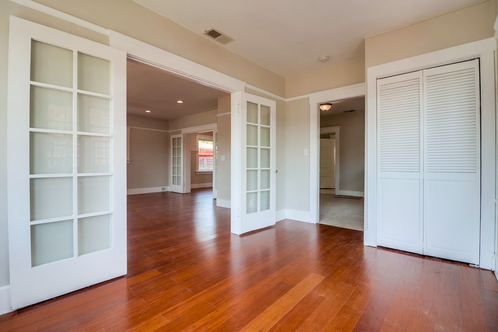 Virtual tour photo 7 of 28 for 3034 Ivy St