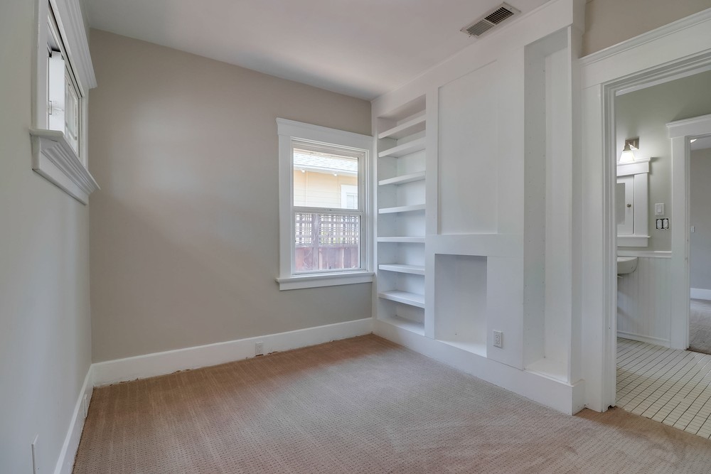 Virtual tour photo 21 of 28 for 3034 Ivy St