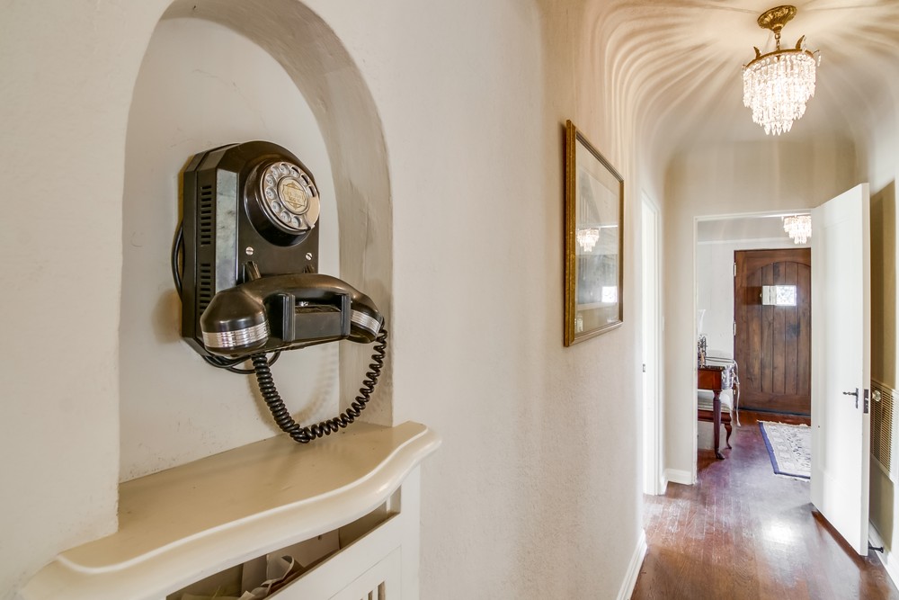 Virtual tour photo 36 of 52 for 3036 Elliott St