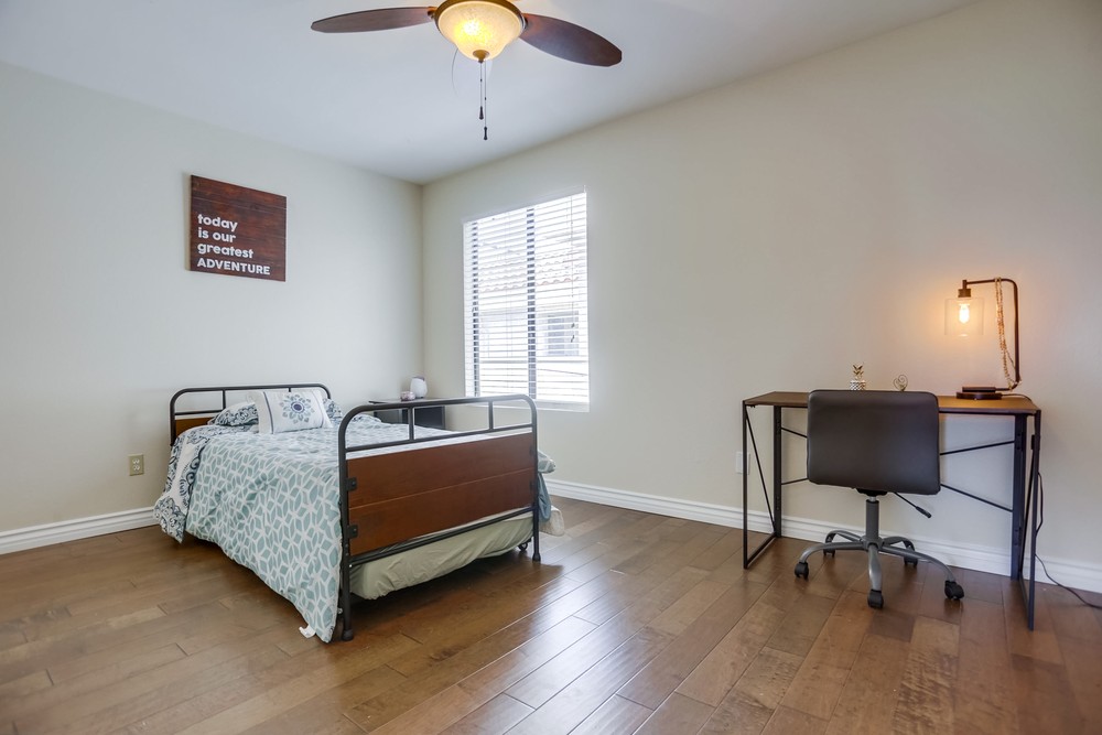 Virtual tour photo 28 of 39 for 3037 Ingelow St APT 4