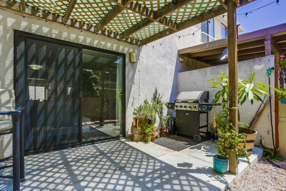 Virtual tour photo 33 of 39 for 3037 Ingelow St APT 4