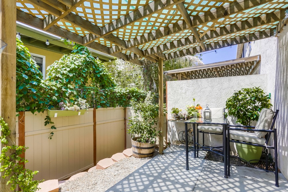 Virtual tour photo 35 of 39 for 3037 Ingelow St APT 4