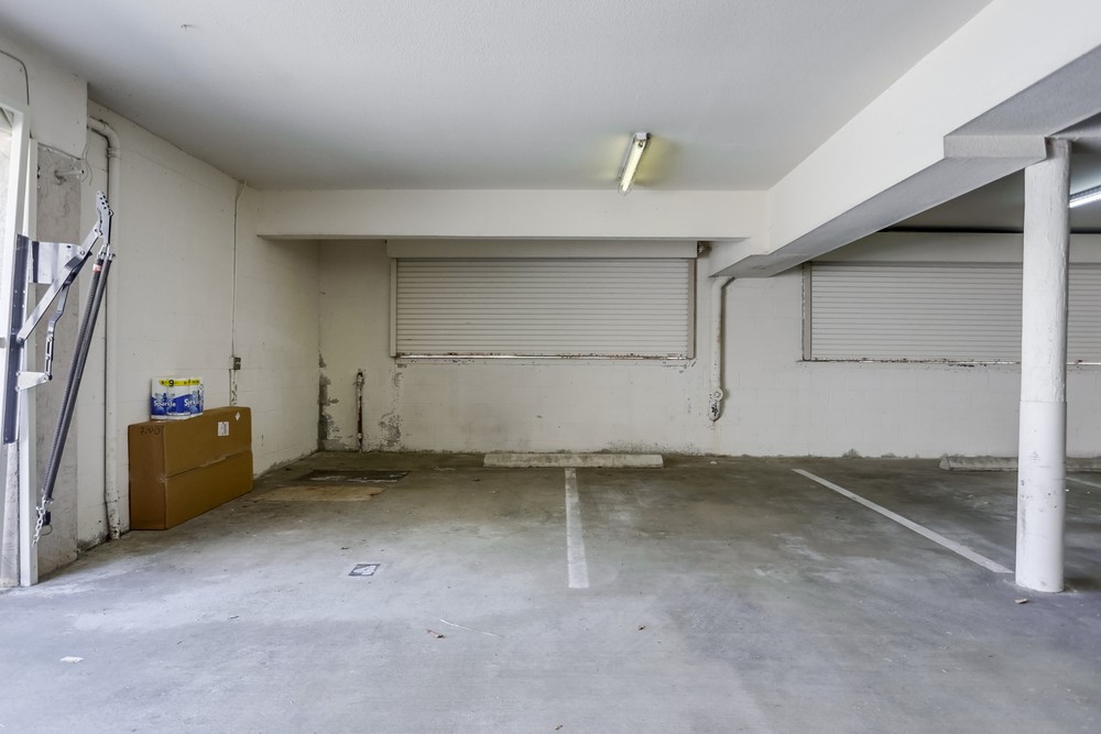 Virtual tour photo 38 of 39 for 3037 Ingelow St APT 4