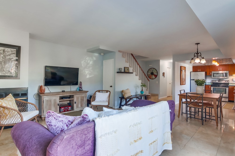 Virtual tour photo 13 of 36 for 3037 Ingelow St