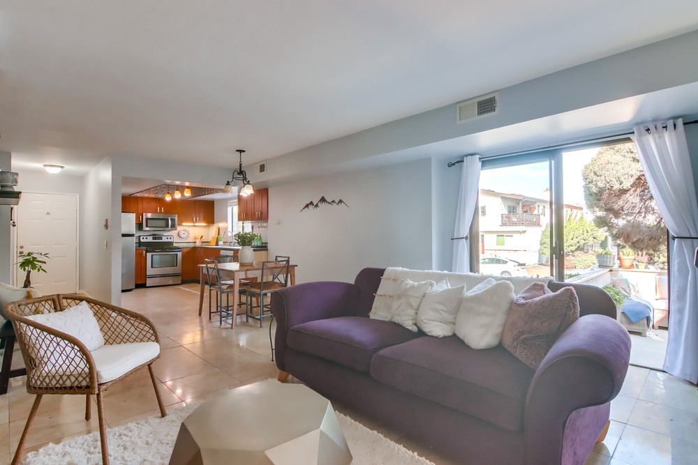 Virtual tour photo 15 of 36 for 3037 Ingelow St