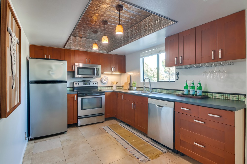 Virtual tour photo 25 of 36 for 3037 Ingelow St