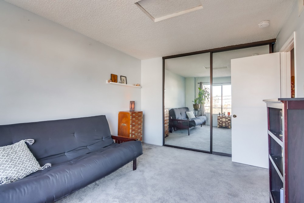Virtual tour photo 32 of 36 for 3037 Ingelow St