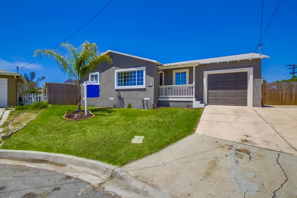 Virtual tour photo 1 of 49 for 304 Agua Vista Way