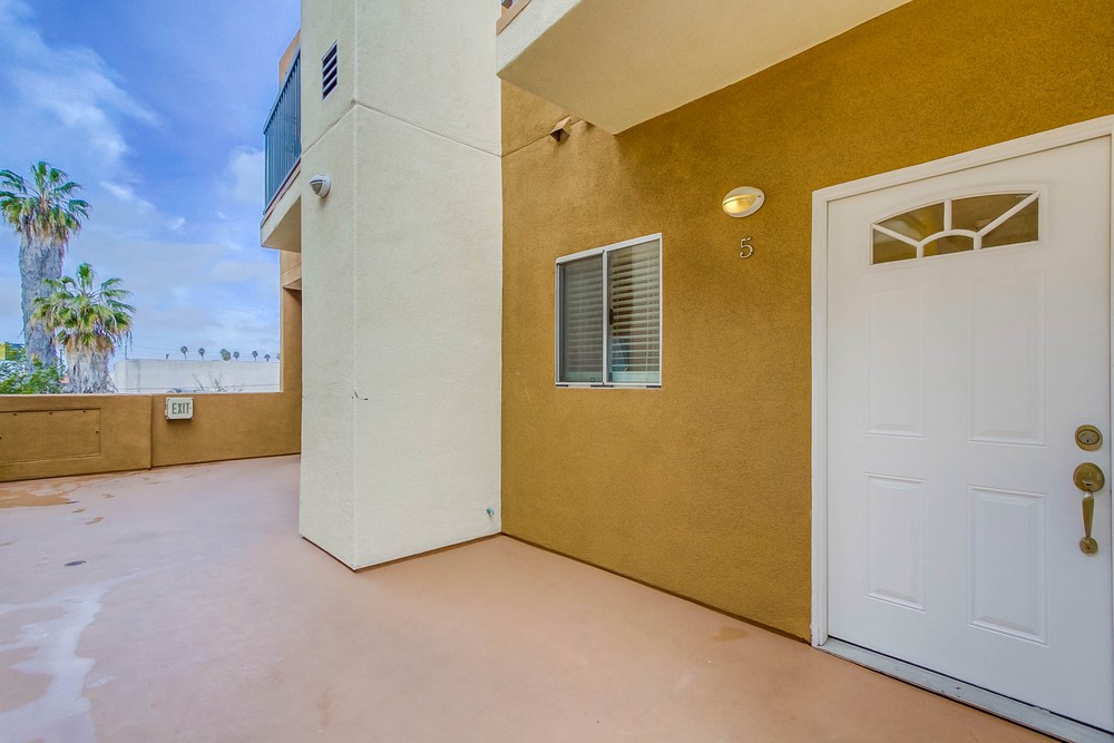 Virtual tour photo 1 of 47 for 3040 Adams Ave