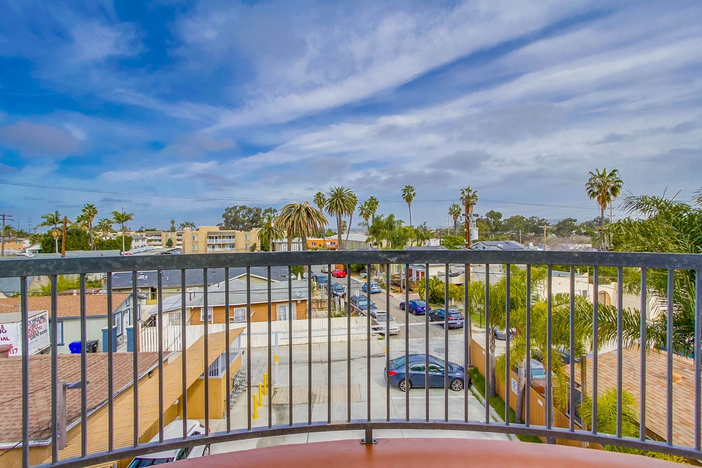 Virtual tour photo 31 of 47 for 3040 Adams Ave