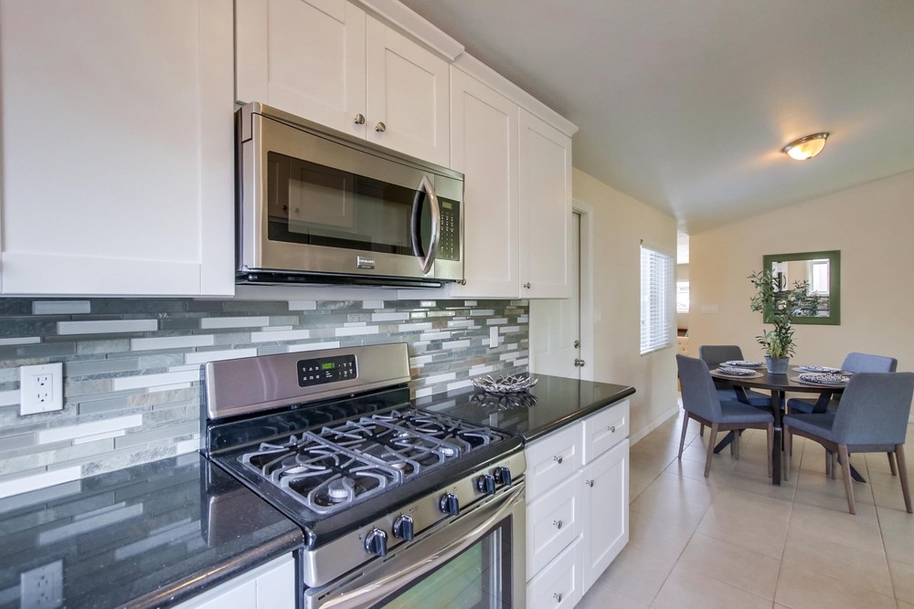 Virtual tour photo 17 of 38 for 3041 Skipper St