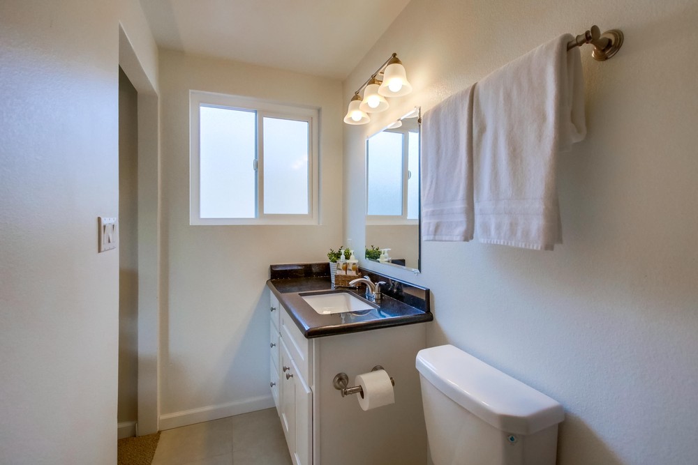 Virtual tour photo 24 of 38 for 3041 Skipper St