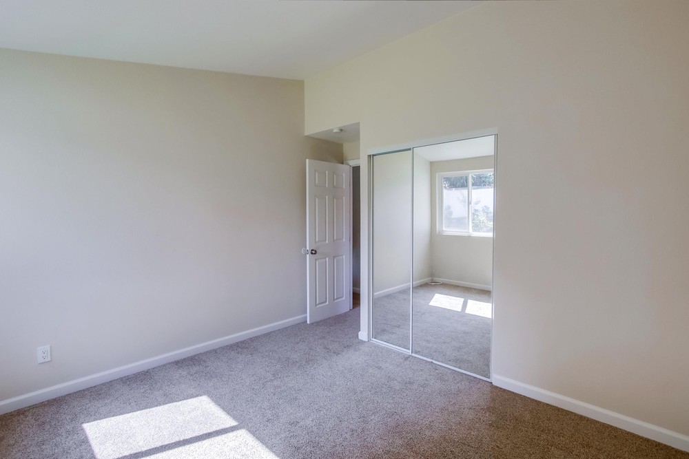 Virtual tour photo 30 of 38 for 3041 Skipper St