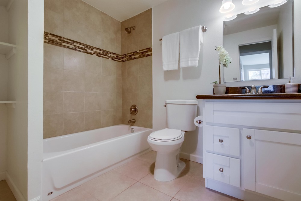 Virtual tour photo 33 of 38 for 3041 Skipper St