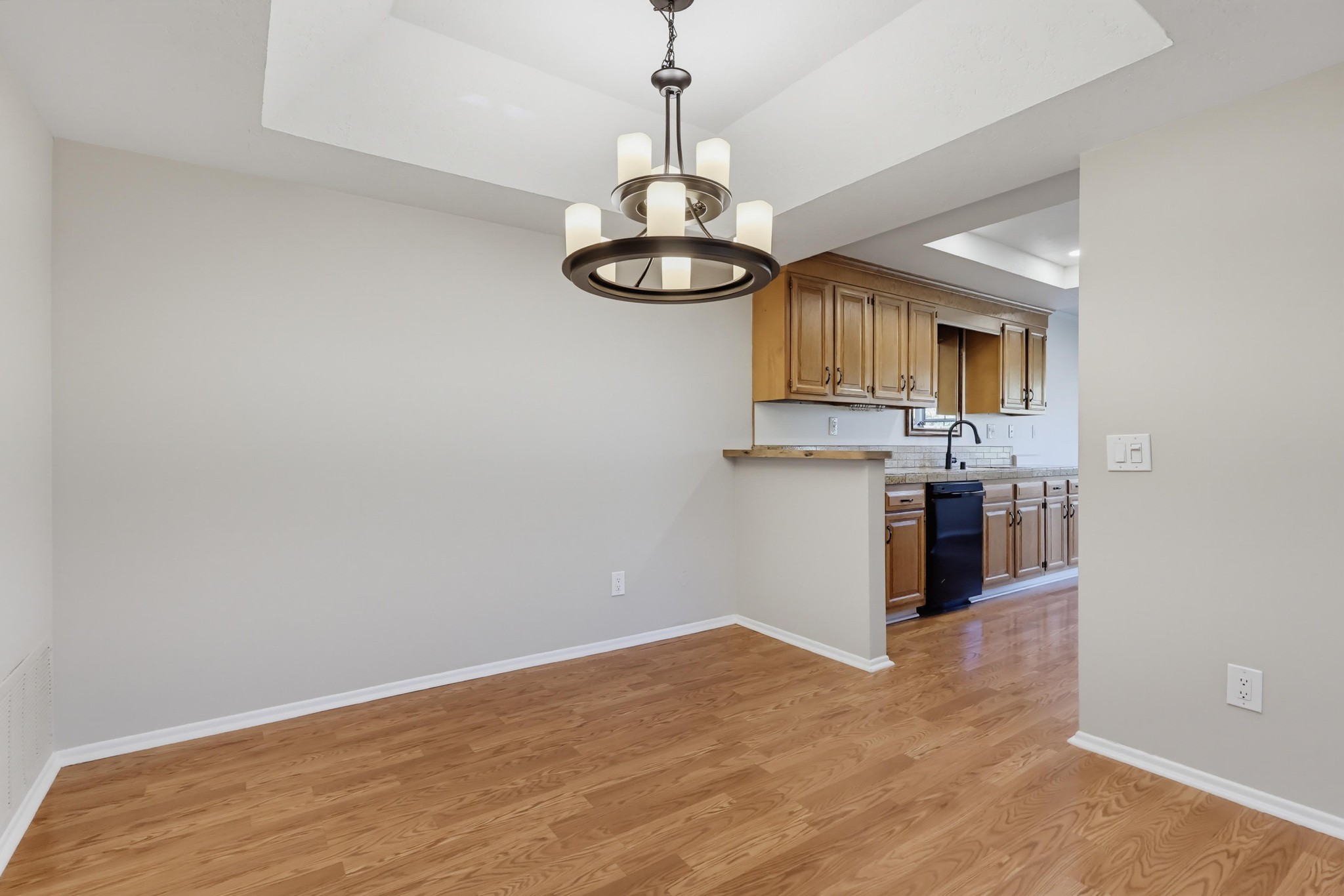 Virtual tour photo 13 of 65 for 30418 Passageway Pl