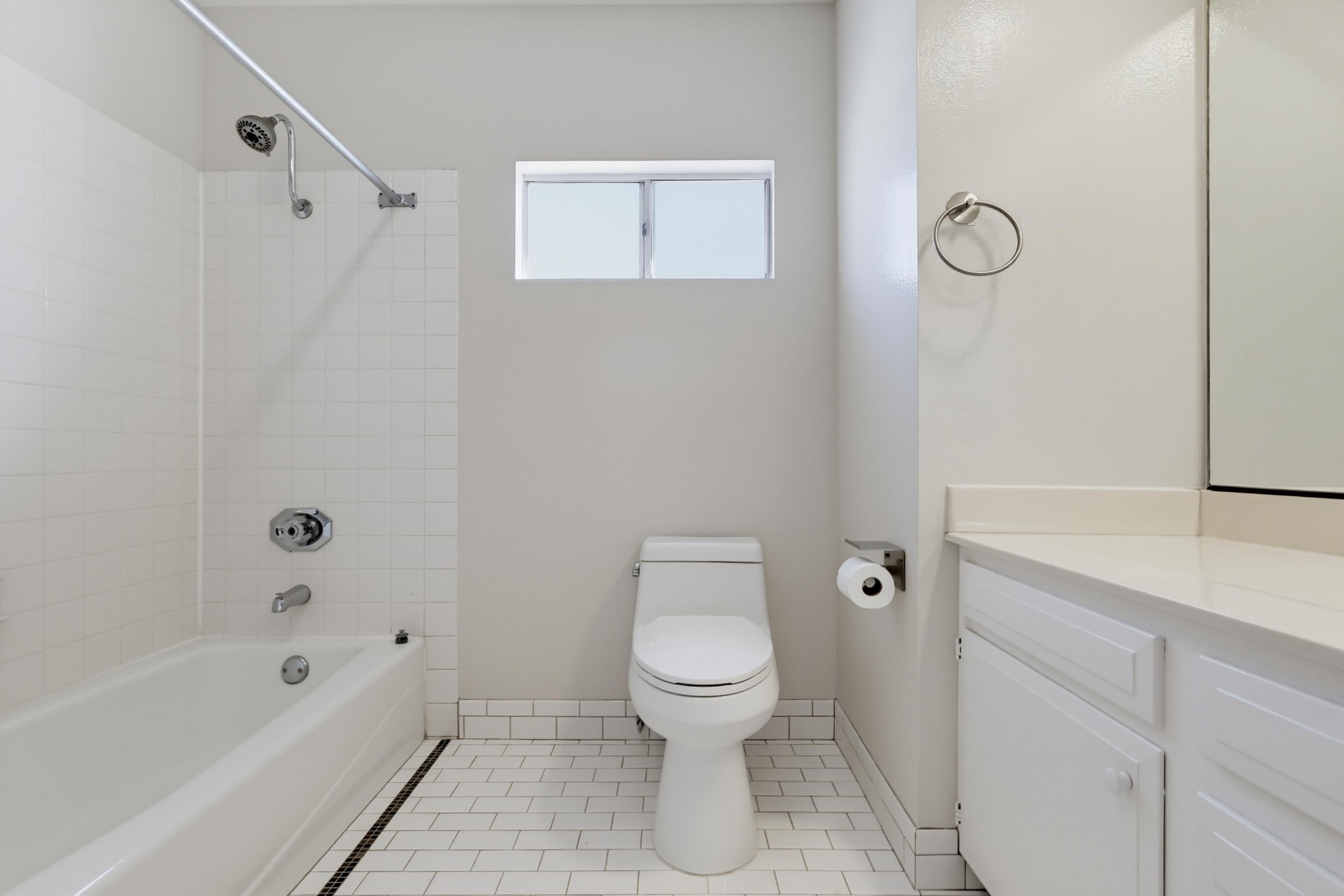 Virtual tour photo 31 of 65 for 30418 Passageway Pl