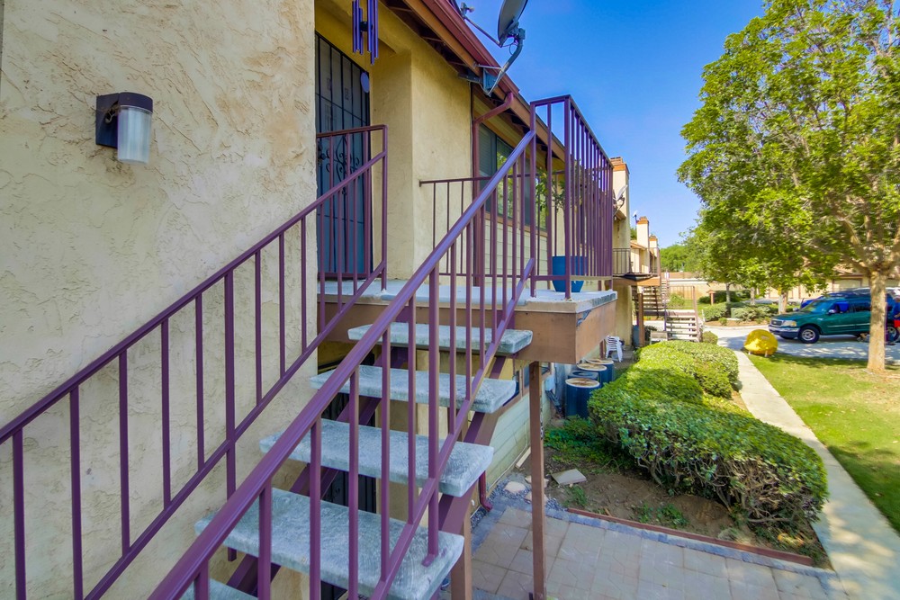 Virtual tour photo 5 of 32 for 3042 Iris Ave UNIT 106