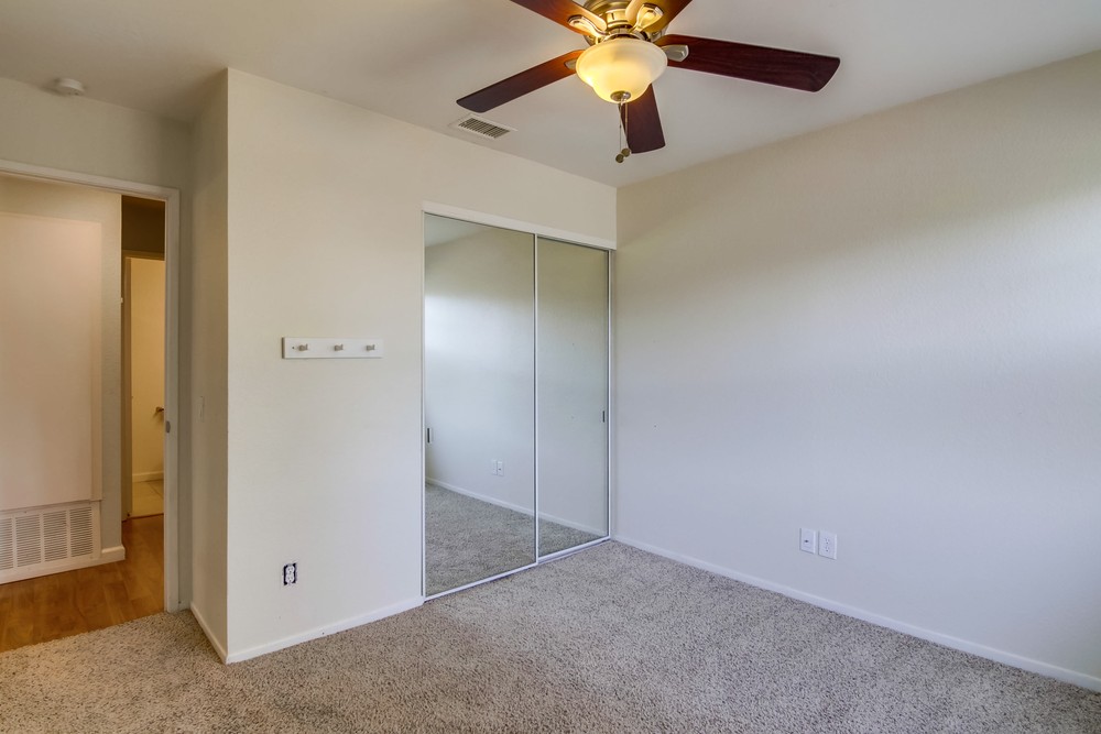 Virtual tour photo 26 of 32 for 3042 Iris Ave UNIT 106
