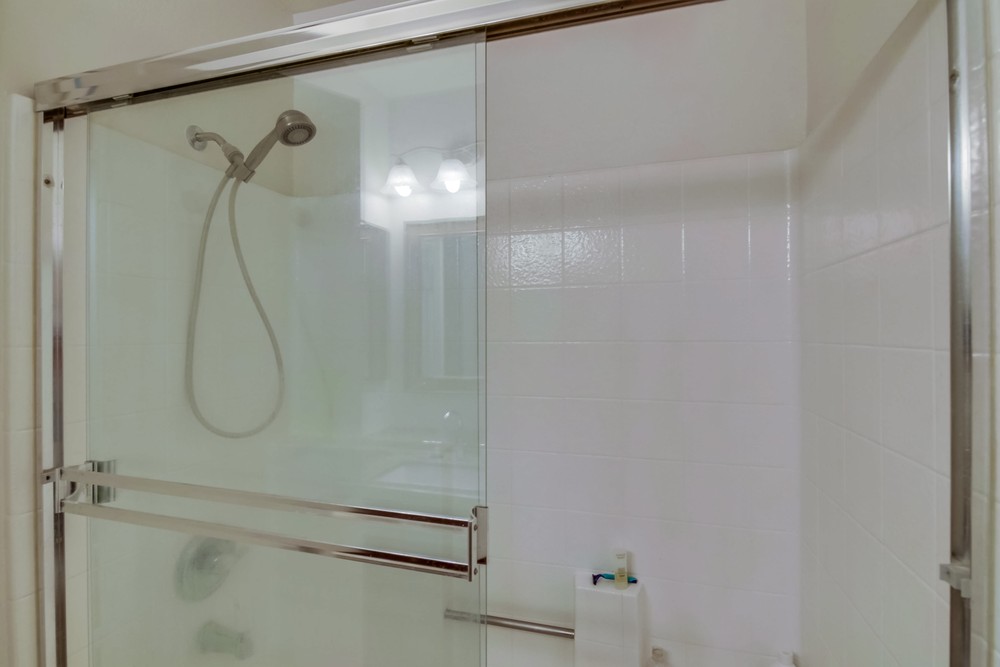 Virtual tour photo 28 of 32 for 3042 Iris Ave UNIT 106