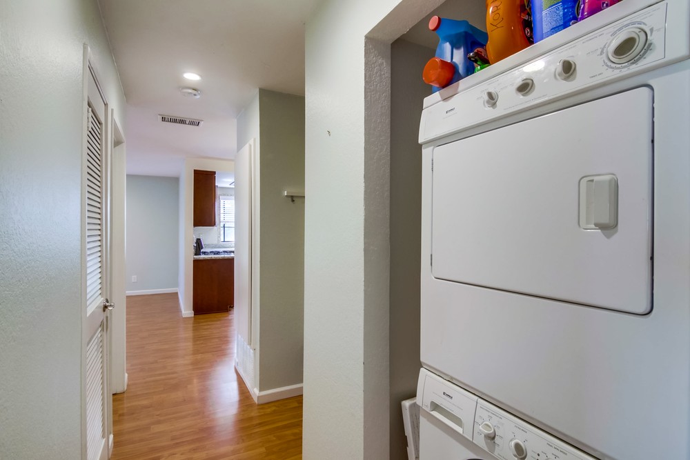 Virtual tour photo 29 of 32 for 3042 Iris Ave UNIT 106