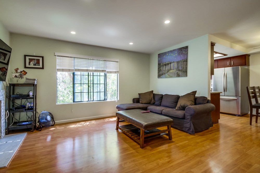 Virtual tour photo 12 of 31 for 3042 Iris Ave UNIT 106