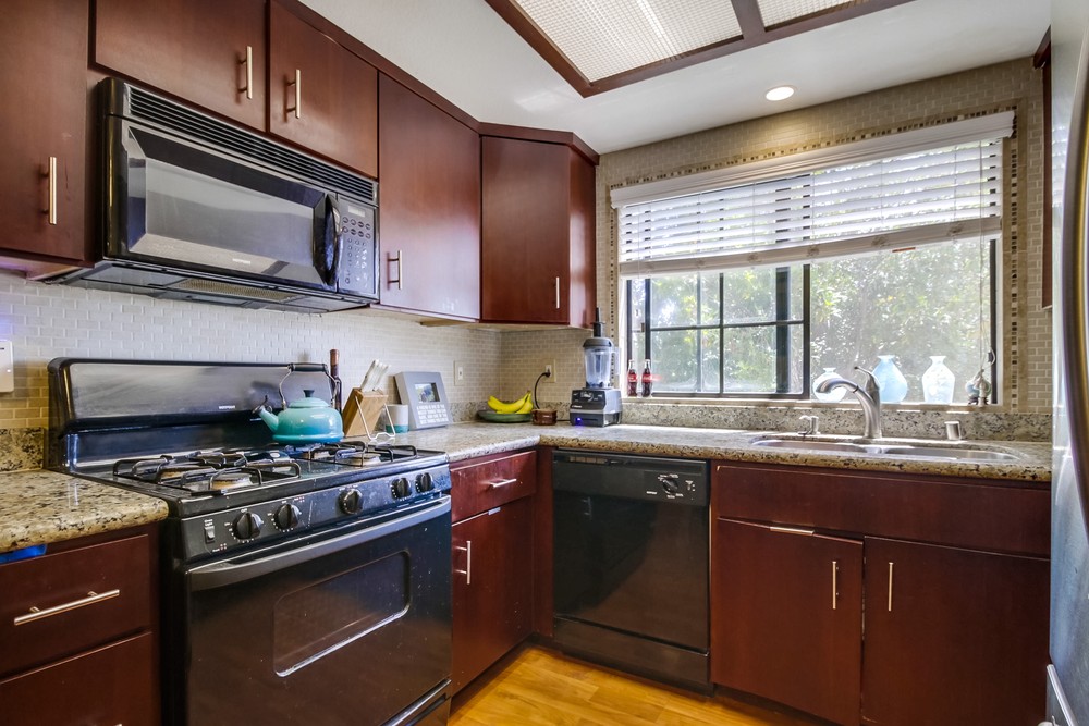 Virtual tour photo 18 of 31 for 3042 Iris Ave UNIT 106