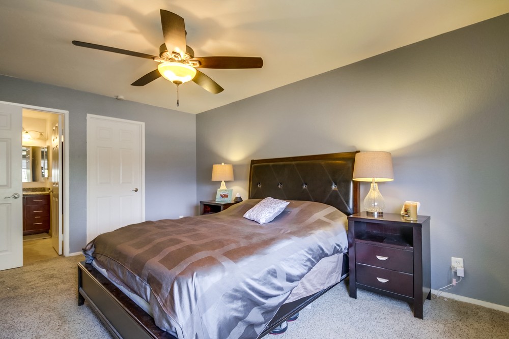 Virtual tour photo 23 of 31 for 3042 Iris Ave UNIT 106