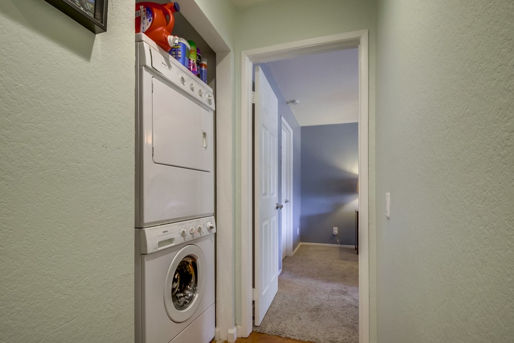 Virtual tour photo 30 of 31 for 3042 Iris Ave UNIT 106