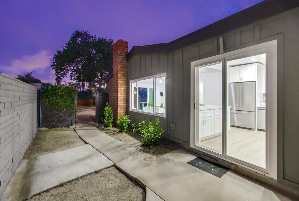 Virtual tour photo 6 of 128 for 3042 Masters Pl