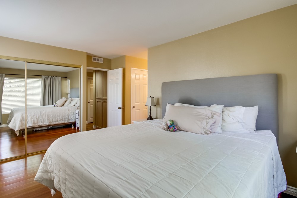 Virtual tour photo 32 of 41 for 3043 Carleton St